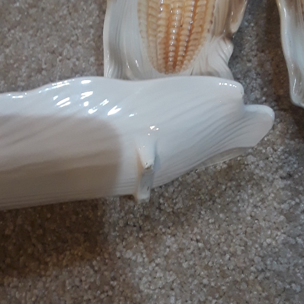 Set of 4 Vintage Corn Boats - Picture 4 of 4